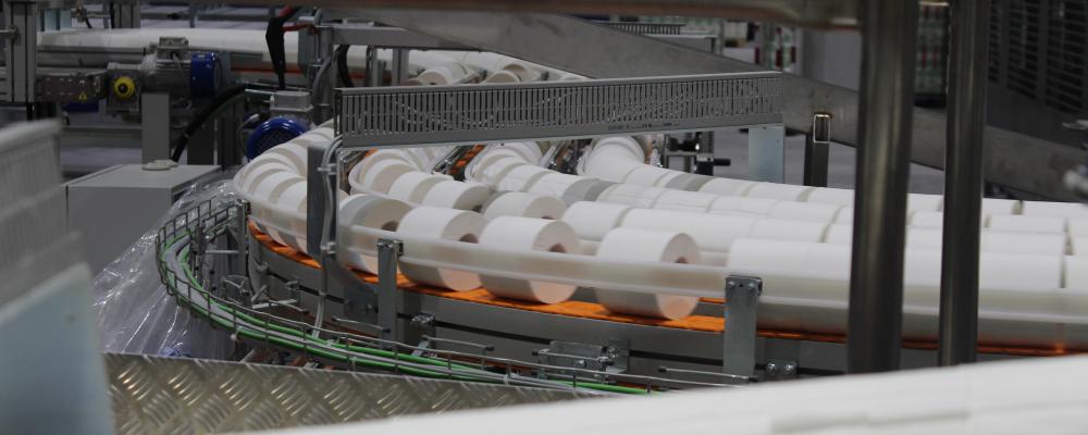 Cascades’ investment includes a state-of-the-art converting line, described as one of the most advanced for the company.