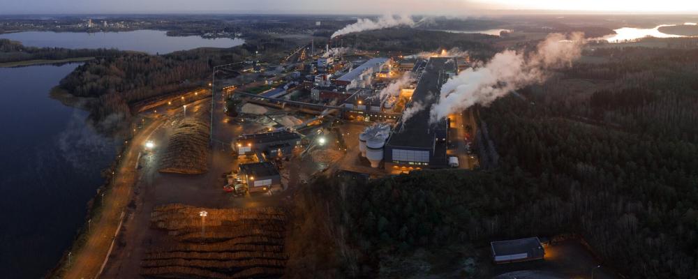Sappi's Kirkniemi Mill in Lohja, Finland.  Photo: Joneikifi/Wikimedia Commons