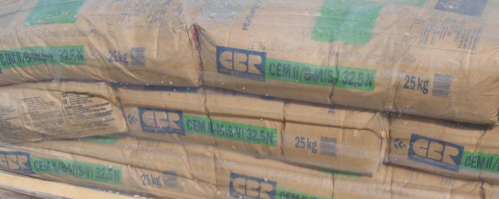 Portland cement bags. Photo: KVDP/Wikimedia Commons