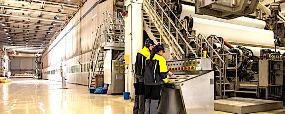 UPM’s paper machine at the Ettringen mill in Germany. Photo: UPM.