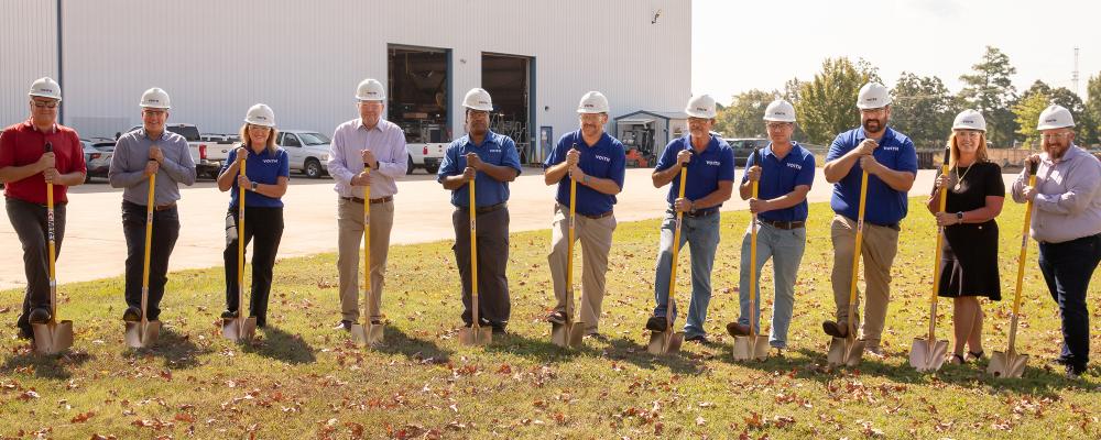 Voith is breaking ground on a multi-million-dollar expansion and modernization project at its roll service center in West Monroe, Louisiana. (From left to right: Jerad Wilson, Senior Vice President, CR Meyer; Jeff Berg, Chief Operation Officer FRS, Voith Paper; Sherry Bohannon, Manager of Engineering, Voith Paper North America; David Buchanan, President FRS North America, Voith Paper; Jamon Weathersby, Painter Mechanical Shop, Voith Paper; Adam Leach, Area Manager, Maintenance, Voith Paper; Doug Garsee, Supervisor of Production, Mechanical Shop, Voith Paper; Ethan Barr, Cover Shop Lead, Voith Paper; Omar Salinas, Poly Cast Technician Cover Shop, Voith Paper; Mayor Staci Albritton Mitchell; Kris Kelley, Executive Director, West Monroe Chamber of Commerce). Photo: Voith