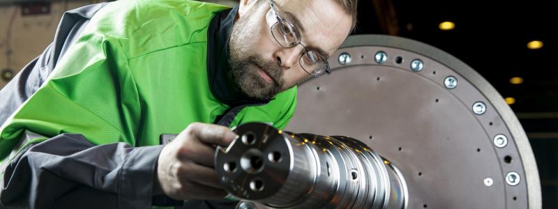 Valmet’s delivery will include the installation of Valmet Bale Tester On-truck solution, extended with ash and lignin sensors and related software, the system’s start-up and a spare parts package. Photo: Valmet