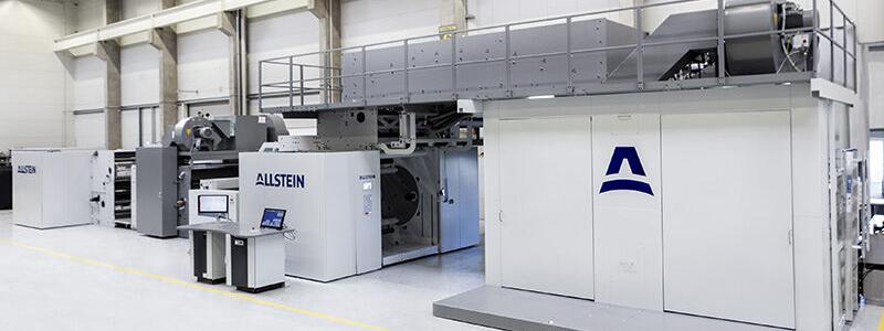 The introduction of Allstein’s technology has enabled AIP to achieve high-speed printing, reaching 500 meters per minute, utilizing eight colours in CI and an additional varnish in the subsequent inline-flexo unit. Photo: Allstein