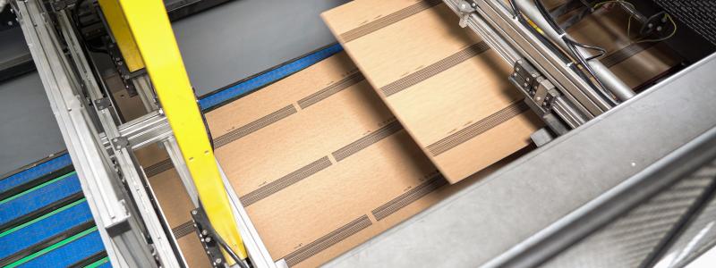 Mondi expands digital print tech, enabling custom barcodes on packaging—boosting efficiency, sustainability, and flexibility for partners like KOMSA. Photo: Mondi