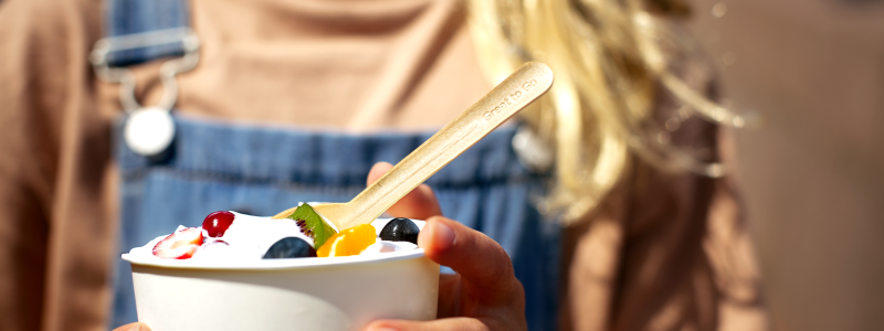 Innovative packaging solution ‘ProDairy’ reduces plastic content to below 10% while maintaining high performance standards.  Photo: Huhtamaki