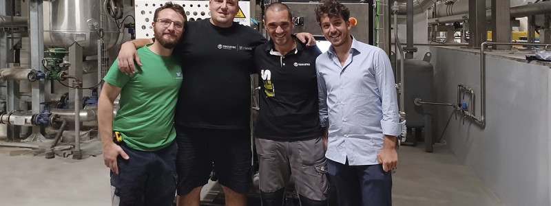 Confalone and Toscotec’s teams at Cartiera Confalone in Montoro, Italy. Photo: Toscotec
