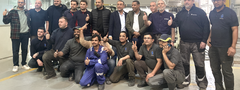 Toscotec and Gulf Paper Manufacturing (GPM) in front of PM2 at their Mina Abdullah paper mill (Kuwait). Photo: Toscotec