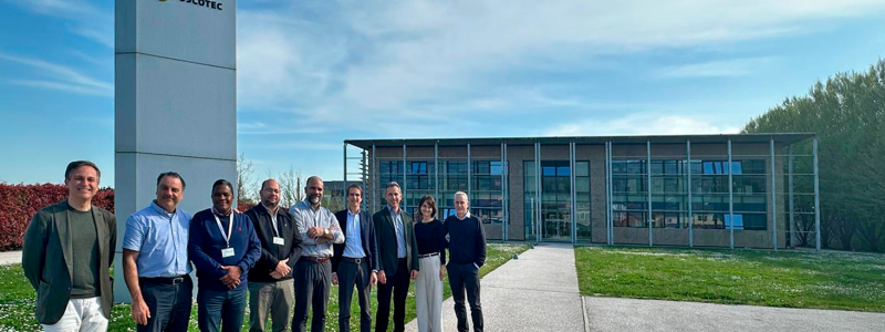 César Iglesias and Toscotec’s team in front of Toscotec’s headquarter in Lucca (Italy). Photo: Toscotec