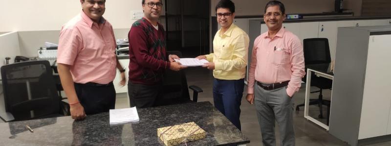 During the contract signing ceremony at B&B Triplewall Containers in Hosur (from left to right): Mr. Manish Bothra (Director B&B Triplewall Containers), Mr. Manish Gupta (Director B&B Triplewall Containers), Mr. Supratim Pan (Sr. Deputy Manager Fiber Systems Voith Paper India), Mr. Ashis Talukdar (Head of Engineering Voith Paper India). Photo: Voith