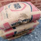Paper sacks. Photo: Sergio Andres Segovia/Wikimedia Commons