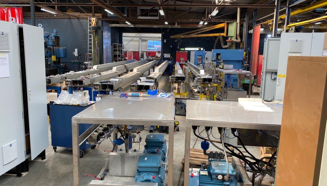 ProJet equipment during FAT; the traverse beams are over 15.0 meters long because of the width of the Domtar machine.