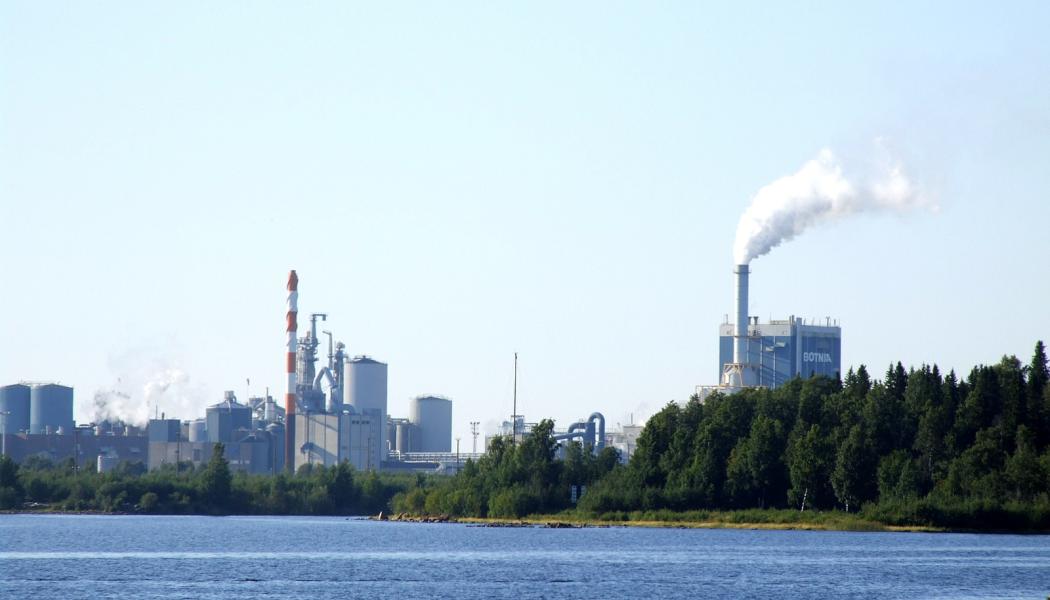 Metsä Fibre Kemi pulp mill. Photo: Estormiz/Wikimedia Commons