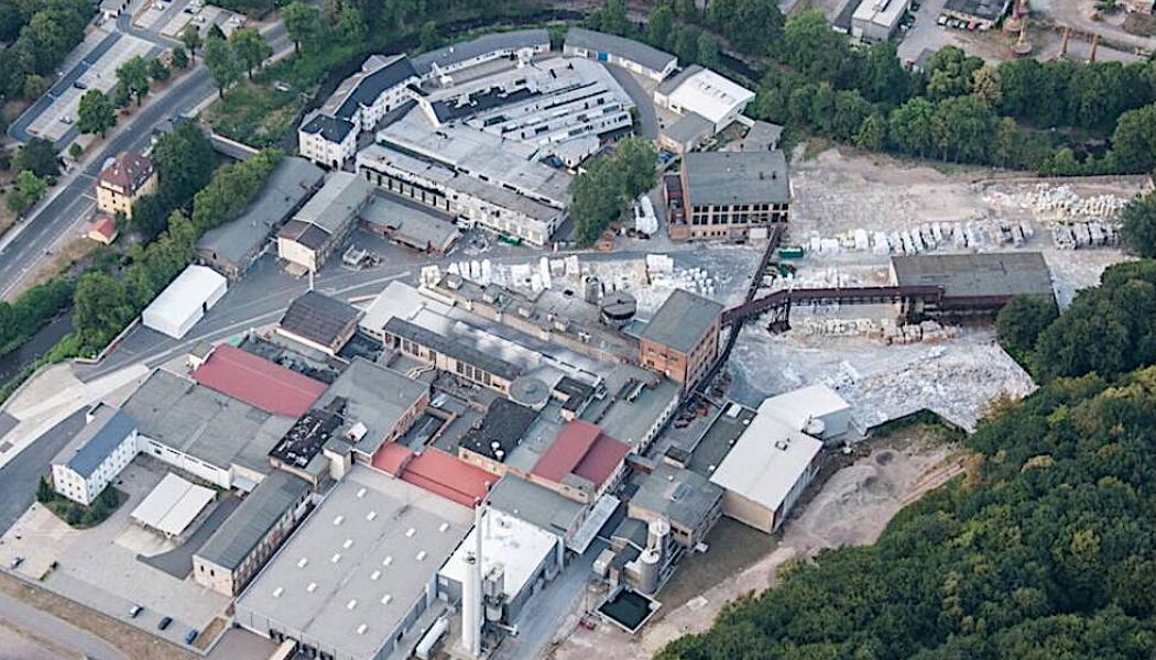 Aerial view of the paper mill in Hainsberg, Saxony. Photo: Screenshot. Credit: Papierfabrik Hainsberg.
