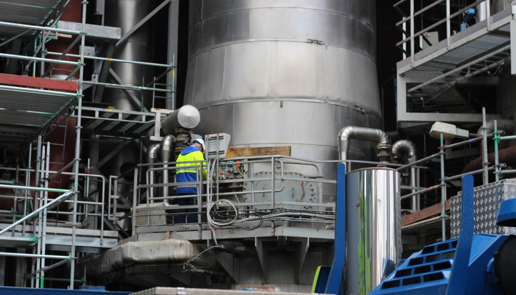 The Valmet IQ Steam Profiler is a high-performance steam profiler system with advanced steam injection technology to increase production capacity, decrease energy consumption, and improve moisture profile. 