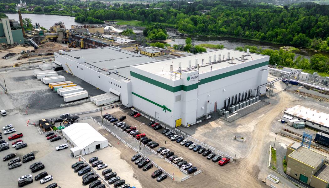 The new plant doubles the Sherbrooke Operational Centre’s production capacity.  Photo: CNW Group/Kruger Products