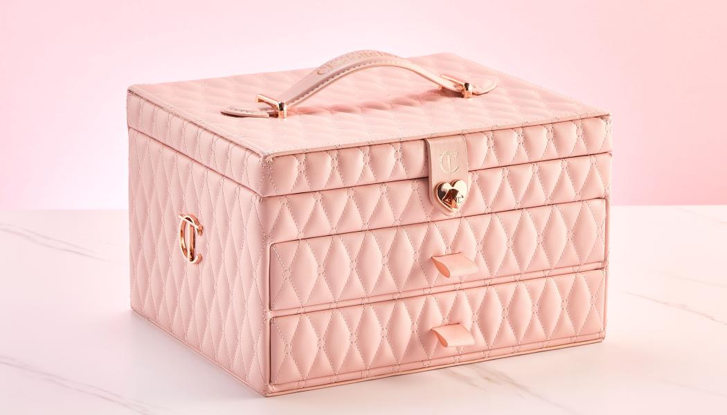 Hunter Luxury will peel the curtain back on four standout beauty projects that reflect the brand’s mastery in fusing luxury with sustainability and forward-thinking design. Photo: Hunter Luxury