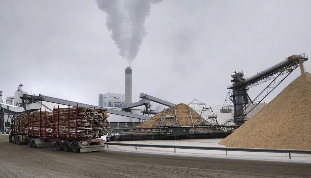 Finnish forest industry companies and research institutes see new business opportunities in carbon dioxide emissions from pulp mills and bioenergy facilities. Photo: Finnish Forest Industries Federation. Credit: Luke.