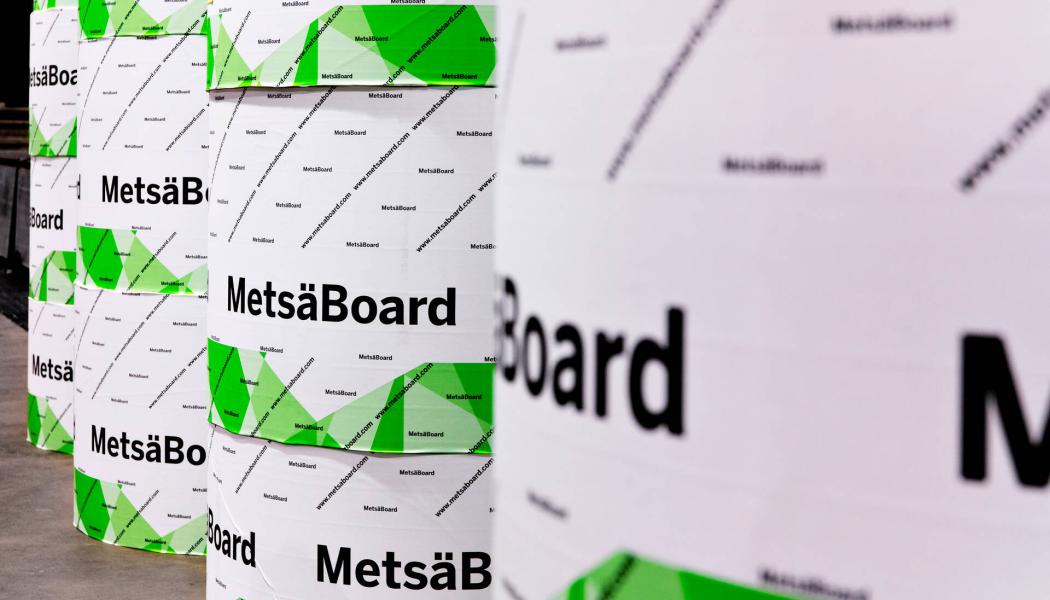 The reductions in carbon footprint are due to the high share of fossil free energy in production and the light weight of Metsä Board’s fresh fibre paperboards.  Photo: Metsä Board