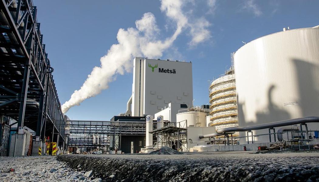 Metsä Fibre will modernise the cooking system at its Kemi bioproduct mill together with Andritz to improve efficiency, raw material flexibility and production reliability. Photo: Metsä Fibre