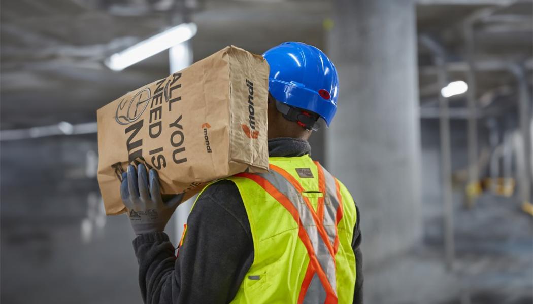 Mondi co-founded the Paper Sacks Go Circular Spain alliance with 12 European companies to enhance the circularity of used paper bags in the construction industry. Photo: Mondi