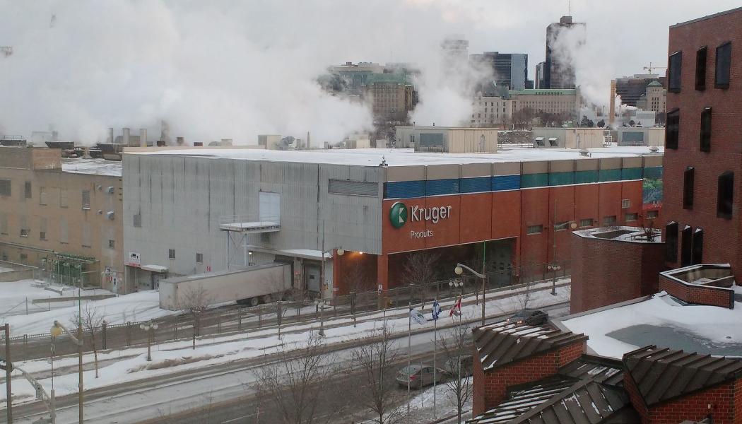 Founded in Montréal in 1904, Kruger Inc. is a major provider of tissue products, 100% recycled containerboard, corrugated packaging, pulp and paper products and renewable energy. Kruger's Gatineau mill. Photo: Oaktree b/Wikimedia Commons
