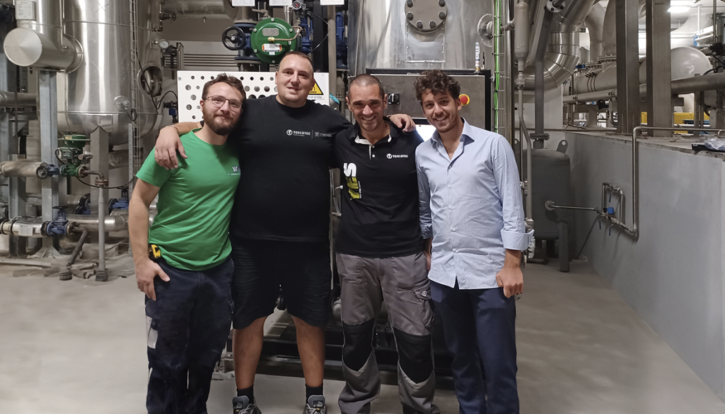 Confalone and Toscotec’s teams at Cartiera Confalone in Montoro, Italy. Photo: Toscotec
