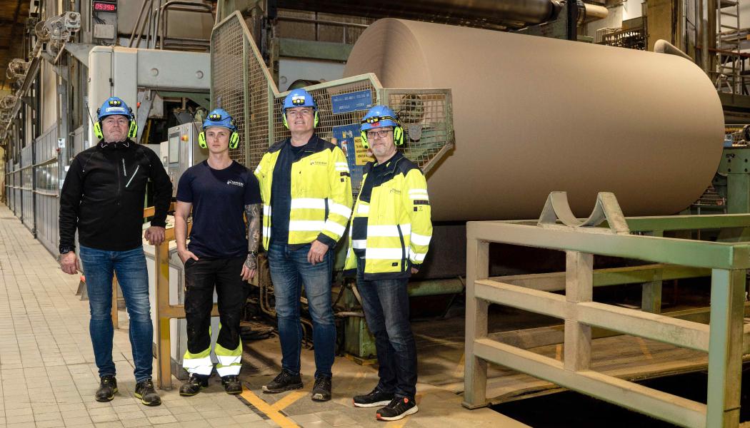 Ranheim Paper & Board team in front of the rebuilt PM5 at their mill in Norway. Photo: Toscotec