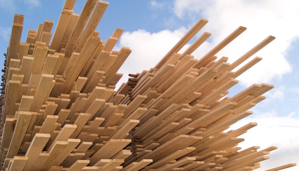 Sawn timber stacked in lumber piles. Photo: Wikipedia Commons Lic. Credit: Kotivalo
