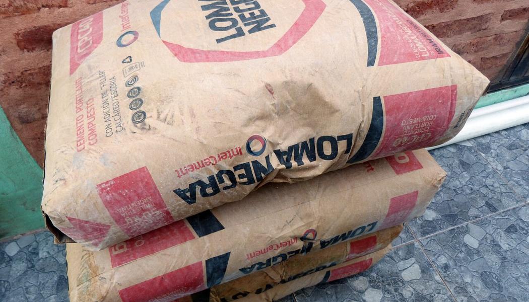 Paper sacks. Photo: Sergio Andres Segovia/Wikimedia Commons