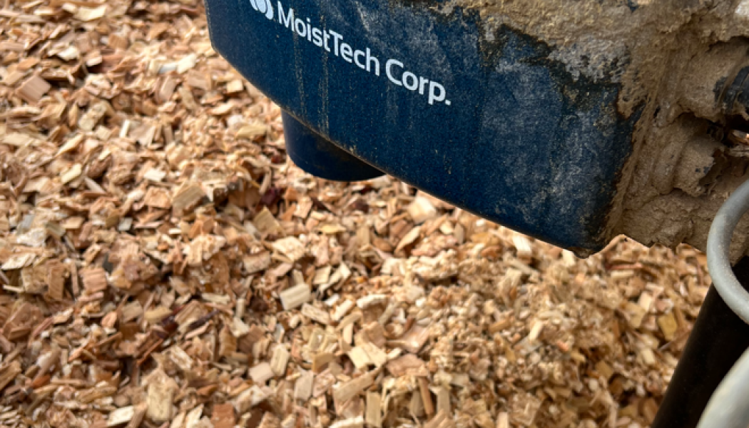 Popular wood applications of the IR3000-W include bark, wood biomass, plywood, wood chips and pellets, and sawdust. Photo: MoistTech Corp.