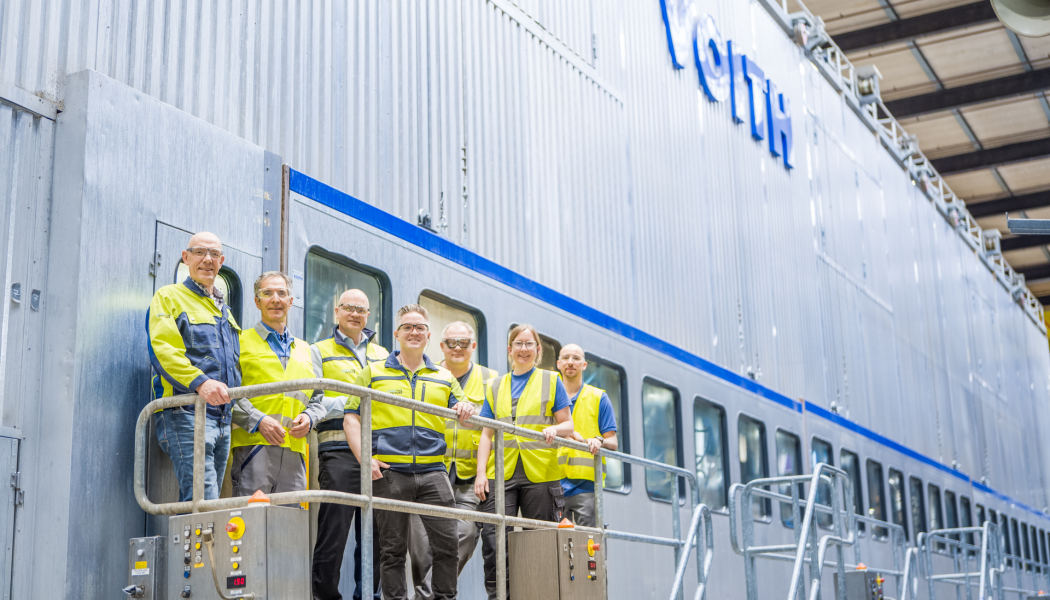 From left to right: Sjon Vrieze (Smurfit Westrock), Richard Horn (Voith Paper), Wouter Lap (Smurfit Westrock), Bas Noldus (Smurfit Westrock), Klaus Meier (Voith Paper), Helga Krieger (Voith Paper) and Tobias Englet (Voith Paper). Photo: Voith/Smurfit Westrock
