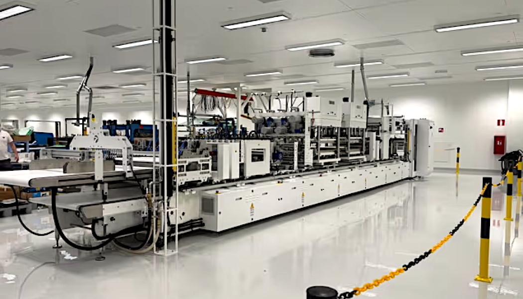 Wipak is expanding its production facility in Nastola after electricity grid capacity constraints prevented further expansion of its Dutch plant. Medical sterile packaging is manufactured in cleanrooms equipped with advanced ventilation systems that require large amounts of electricity. Photo: Wipak Oy.