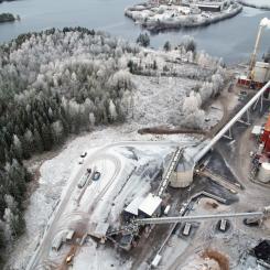 Stora Enso’s Heinola mill produces high-quality fluting, or corrugating medium, for the corrugated packaging industry, mainly for export markets.  Photo: Stora Enso