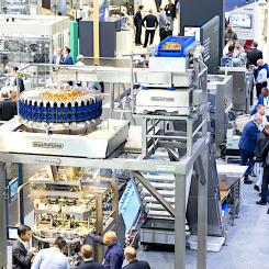 Interpack 2026 will take place from May 7 to 13, 2026, at Messe Düsseldorf, bringing together companies in packaging machinery, materials and process technology. The image is from a previous trade fair. Photo: Interpack 2026. Credit: Andreas Wiese.