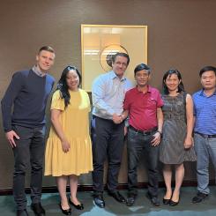 From left to right: Christoph Leitner, Sales engineer, ANDRITZ Panelboard; Thuy Duong, Purchasing Officer, Kim Tin Group; Michael Rupp, Vice President ANDRITZ Panelboard; Mr. Dai, Director, Kim Tin MDF Chon Thanh, Mrs. Trang, Head of Equipment Purchasing, Kim Tin Group; Hoang Van Thuy, Project Leader and Head of Technology, Kim Tin MDF Chon Thanh. Photo : Andritz