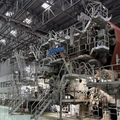 Following the rebuild, the paper machine will produce Corrugating Medium, Testliner, High Performance Testliner and White Top Liner grades in a basis weight range from 80 to 200 g/m², with a design speed of up to 1,200 m/min. Start‑up is scheduled for Q4 2027. Photo: Voith
