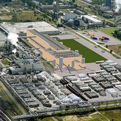 Hamburger Rieger allocates 370 million euros for a new paper machine in Spremberg, capable of producing 500,000 tonnes of white and brown testliner. Image courtesy of Hamburger Rieger.