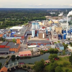 Produced at Billerud’s Skärblacka mill in Sweden and made of pure virgin fiber, the 38 gsm grade MediKraft SealBase is the first product being released in this range. Photo: Billerud
