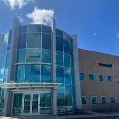 The site is designed to support fast‑growing eCommerce demand, enabling scalable volumes, short lead times and consistent performance. Photo: Mondi