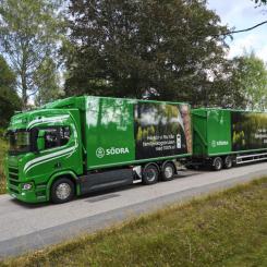 The electric wood chip truck will be deployed on regular routes and will be a natural part of Södra's truck fleet.  Photo: Södra
