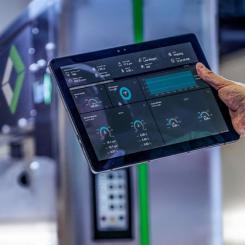 The delivery includes a Valmet IQ QCS system for a high-speed board machine. The scope also includes online moisture measurement after the press section, supporting the improvement of the operability of the paper machine. Photo: Valmet
